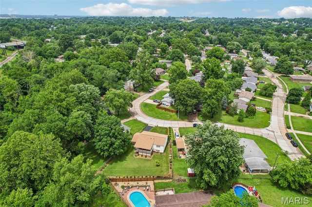 11906 Flushing Drive, Maryland Heights, MO 63043