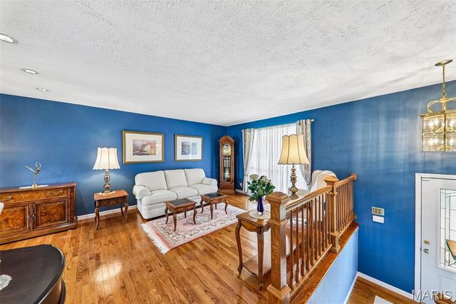 11906 Flushing Drive, Maryland Heights, MO 63043