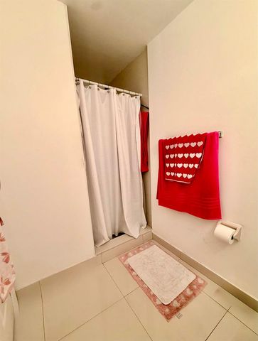 9908 HAMMOCKS Boulevard 103-42, Miami, FL 33196