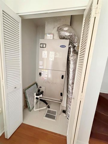 9908 HAMMOCKS Boulevard 103-42, Miami, FL 33196