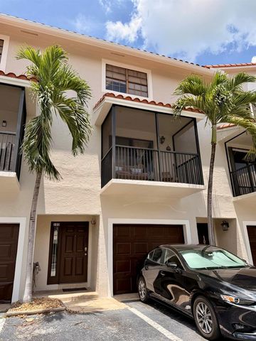 9908 HAMMOCKS Boulevard 103-42, Miami, FL 33196