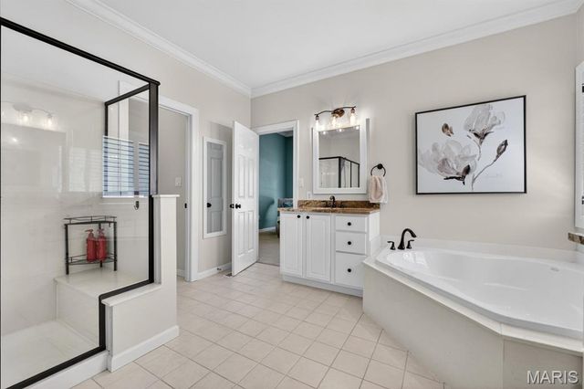 12775 Wynfield Pines Court, Kirkwood, MO 63131