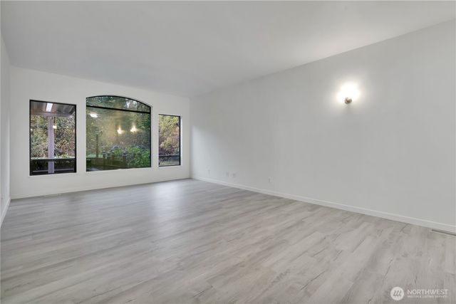 16030 SE 292nd Street, Kent, WA 98042