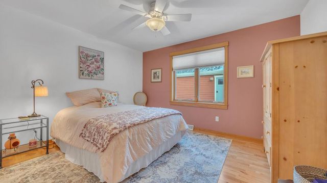 1022 Wisconsin AVENUE, Sheboygan, WI 53081