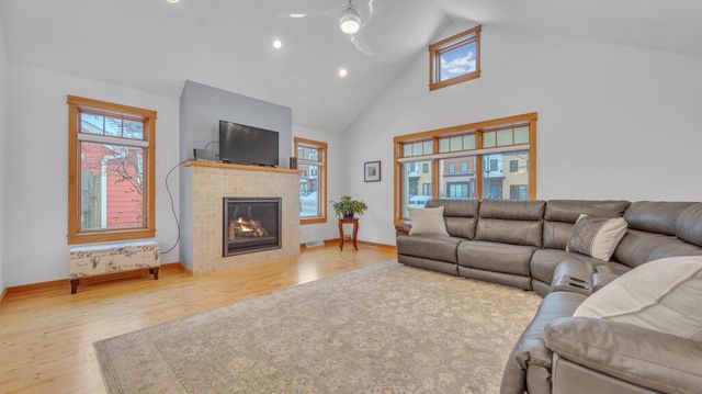 1022 Wisconsin AVENUE, Sheboygan, WI 53081