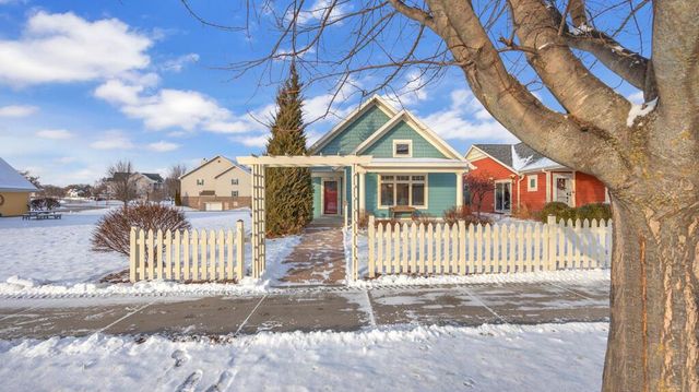1022 Wisconsin AVENUE, Sheboygan, WI 53081