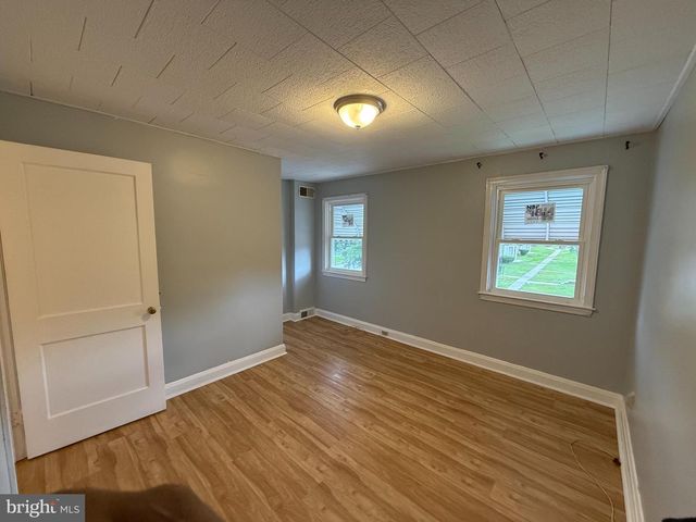 919 JOH AVE, Baltimore, MD 21229