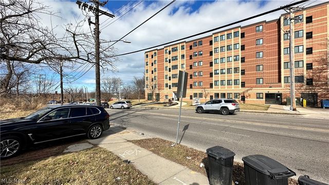 1828 Noble Road, East Cleveland, OH 44112