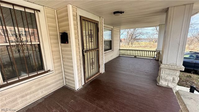 1828 Noble Road, East Cleveland, OH 44112