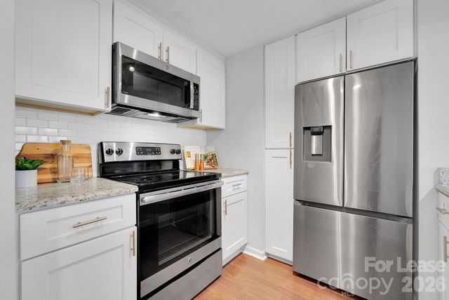 300 S Cedar Street 2, Charlotte, NC 28202