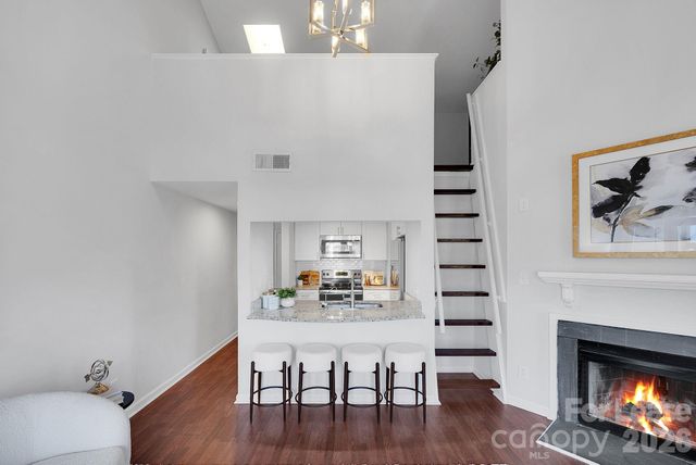 300 S Cedar Street 2, Charlotte, NC 28202
