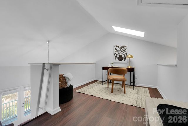 300 S Cedar Street 2, Charlotte, NC 28202