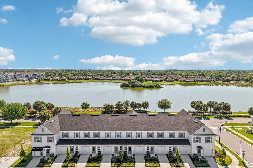 Image 15 of property listing at 15174 DYNASTY TRAIL, Nokomis, FL 34275