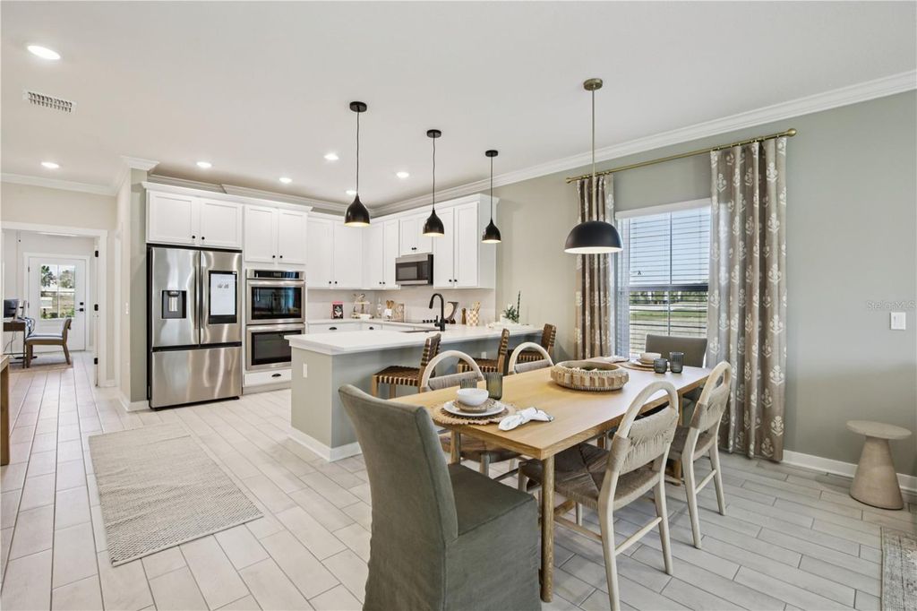 Image 3 of property listing at 15174 DYNASTY TRAIL, Nokomis, FL 34275