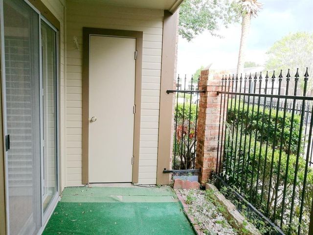 2121 Hepburn Street 505, Houston, TX 77054