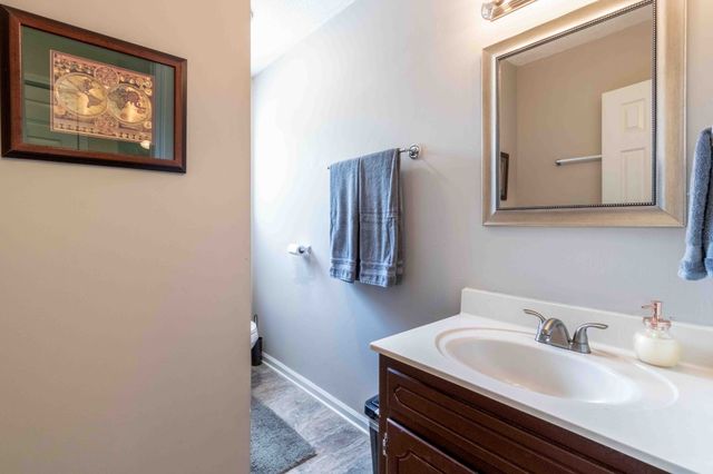 1221 Patton Pl, Oak Grove, KY 42262