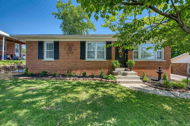 1101 N Helfrich Avenue, Evansville, IN 47720