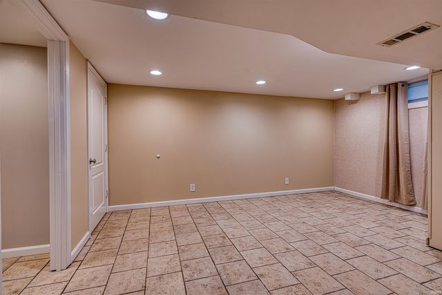1101 N Helfrich Avenue, Evansville, IN 47720