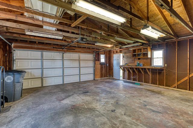 1101 N Helfrich Avenue, Evansville, IN 47720