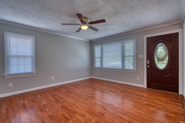 1101 N Helfrich Avenue, Evansville, IN 47720