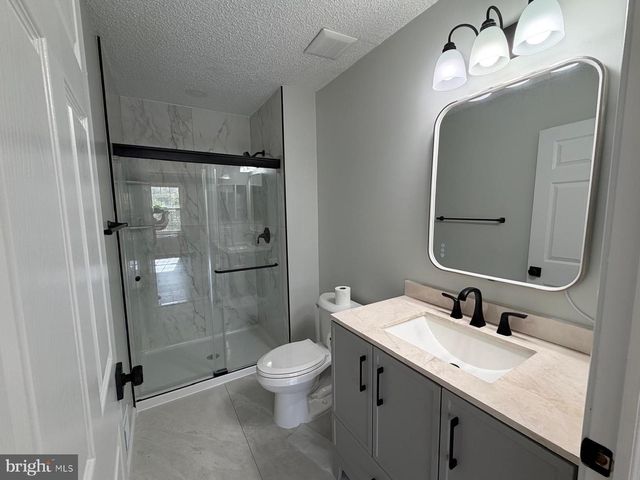 20 KITE CT, Lawrence Twp, NJ 08648