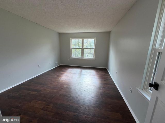 20 KITE CT, Lawrence Twp, NJ 08648