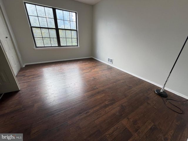 20 KITE CT, Lawrence Twp, NJ 08648
