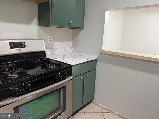 20 KITE CT, Lawrence Twp, NJ 08648