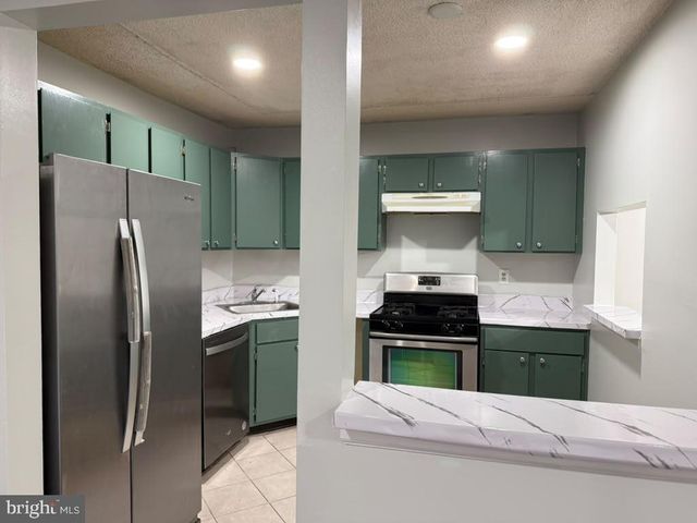20 KITE CT, Lawrence Twp, NJ 08648