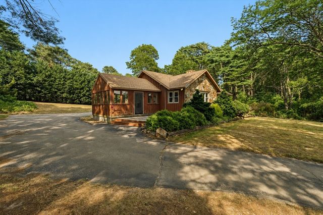 22 Long Neck Rd, Wareham, MA 02538