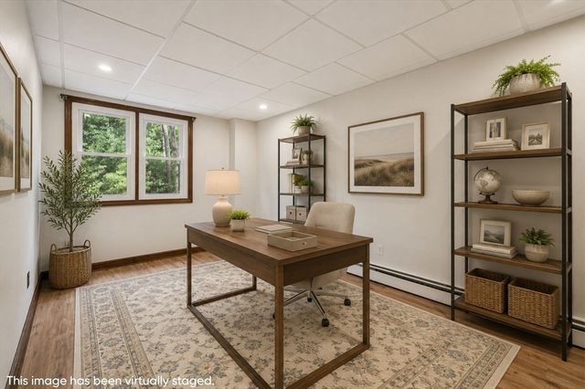 22 Long Neck Rd, Wareham, MA 02538