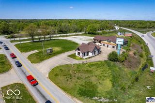 220 Maple Avenue, Terre Haute, IN 47804