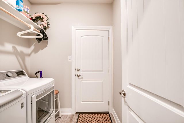 817 Desaix DR, Georgetown, TX 78628