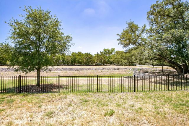 817 Desaix DR, Georgetown, TX 78628
