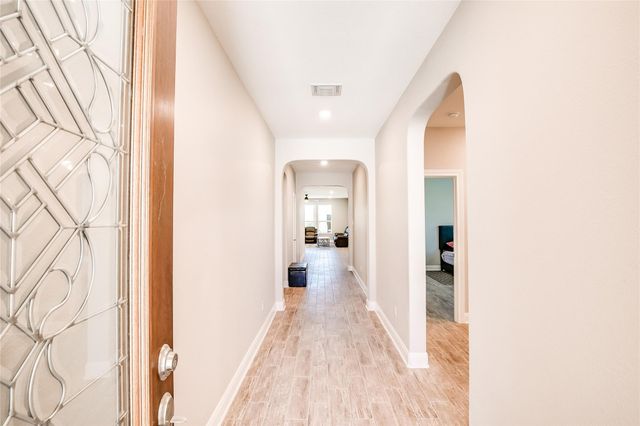 817 Desaix DR, Georgetown, TX 78628