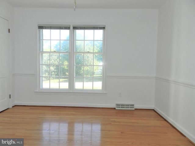 108 WILDERNESS LN, Fredericksburg, VA 22401