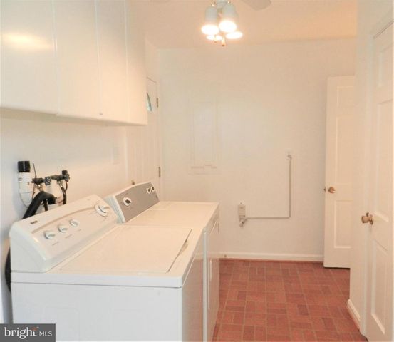 108 WILDERNESS LN, Fredericksburg, VA 22401