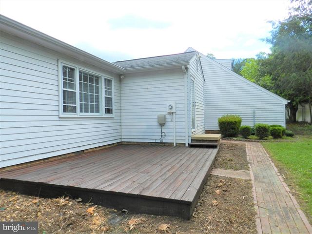 108 WILDERNESS LN, Fredericksburg, VA 22401
