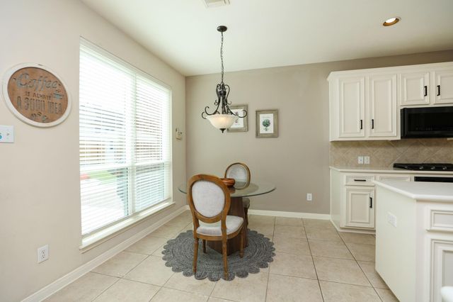 16011 Maplewick Drive, Tomball, TX 77377