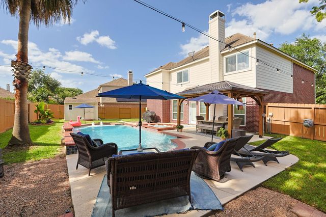16011 Maplewick Drive, Tomball, TX 77377