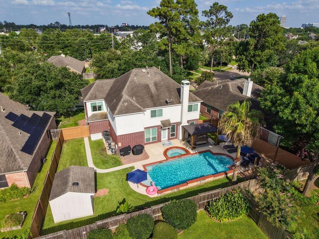 16011 Maplewick Drive, Tomball, TX 77377
