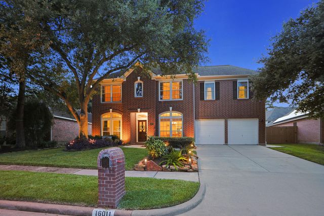 16011 Maplewick Drive, Tomball, TX 77377