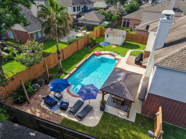 16011 Maplewick Drive, Tomball, TX 77377