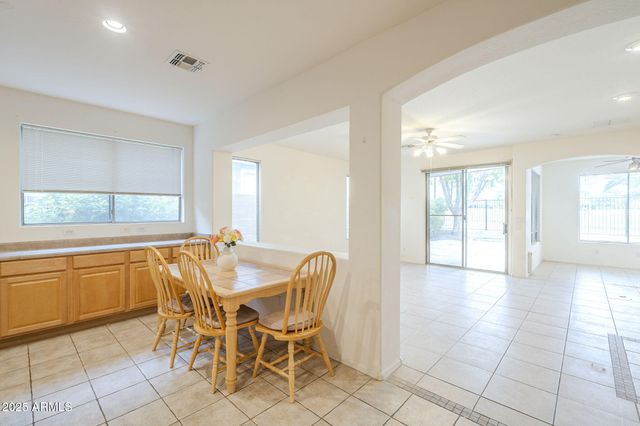 29922 N LITTLE LEAF Drive, San Tan Valley, AZ 85143