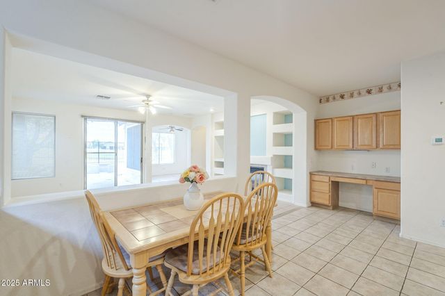 29922 N LITTLE LEAF Drive, San Tan Valley, AZ 85143