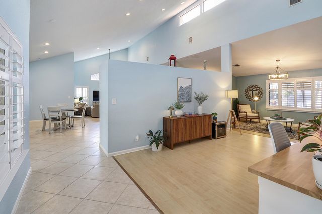 10059 NW 49th Place, Coral Springs, FL 33076