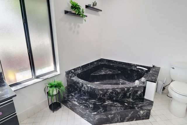 10059 NW 49th Place, Coral Springs, FL 33076