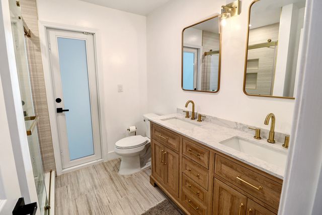 10059 NW 49th Place, Coral Springs, FL 33076