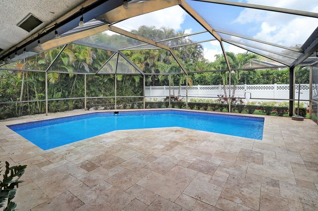 10059 NW 49th Place, Coral Springs, FL 33076