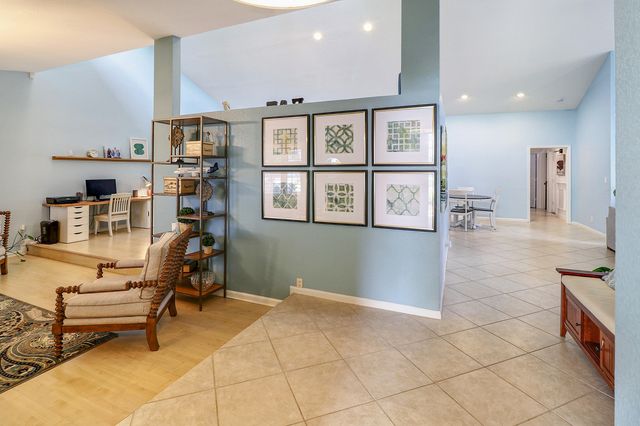 10059 NW 49th Place, Coral Springs, FL 33076